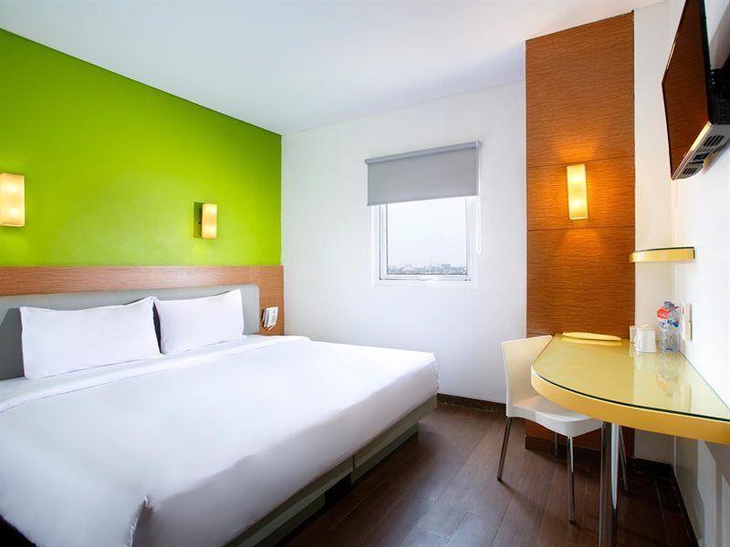 Amaris Hotel Палембанг Екстериор снимка