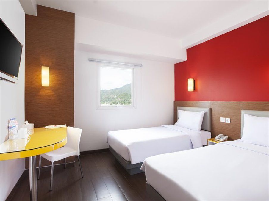 Amaris Hotel Палембанг Екстериор снимка
